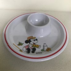 xxxWalt Disney  oude plastic eierdop bord Mickey