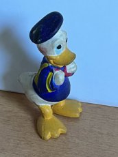 ++ Walt Disney zittende Donald Duck 5 cm pop